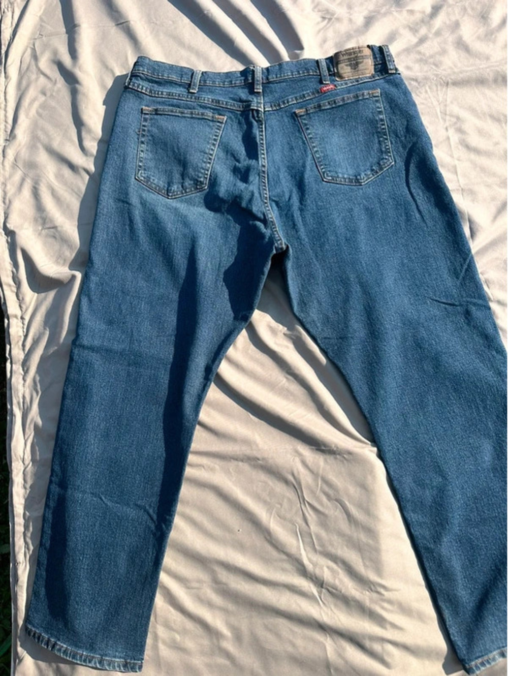 Wrangler Men’s Stretch Jeans (B21) - Picture 5 of 5